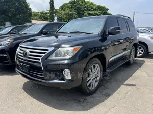 Lexus LX 2015 Black