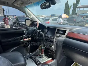 Lexus LX 2015 Black
