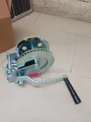 Hand Winch 2500lb