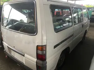 Mitsubishi L300 1999 Black
