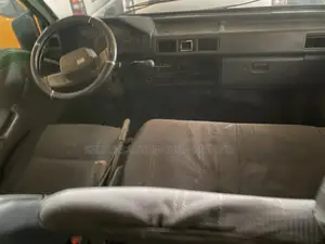 Mitsubishi L300 2000 Green