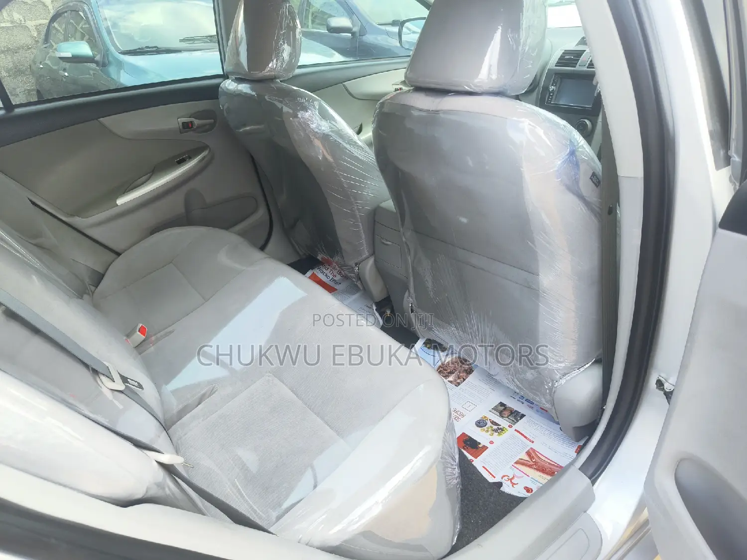 Toyota Corolla 2012 Silver