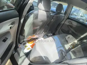 Toyota Corolla 2012 Black