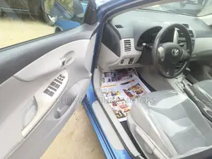 Toyota Corolla 2013 Blue
