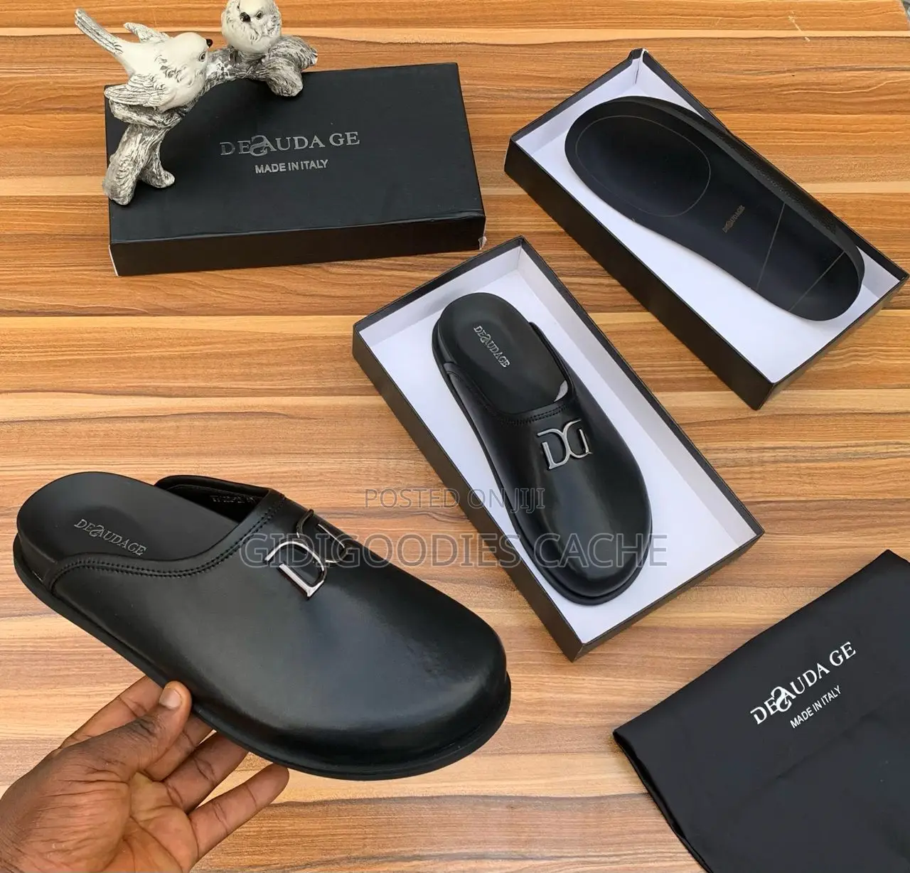 Desaudage Mules