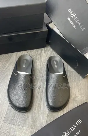 Deudage Leather Mule