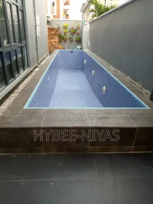Professional and Good Swimming Pools Builder