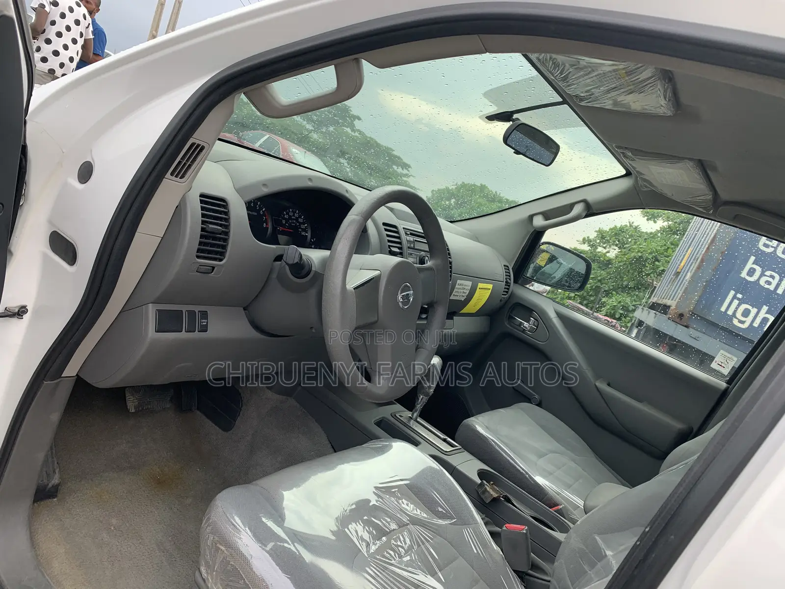 Nissan Frontier 2014 White