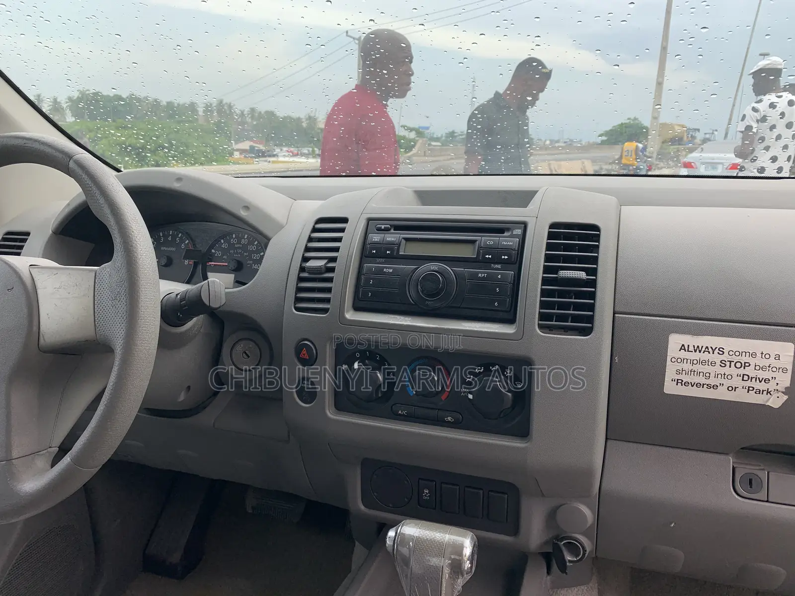 Nissan Frontier 2014 White