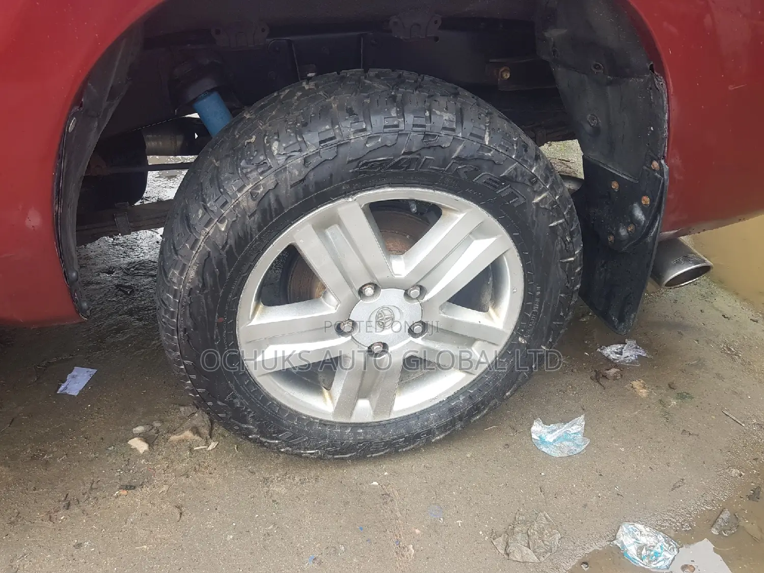 Toyota Tundra 2011 Red