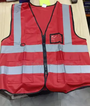 Unisex Adult Reflective Vest With Strips & Multi-pockets