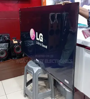 New Arrival Lg 65" Uhd Smart (Flameless) Netflix Youtube