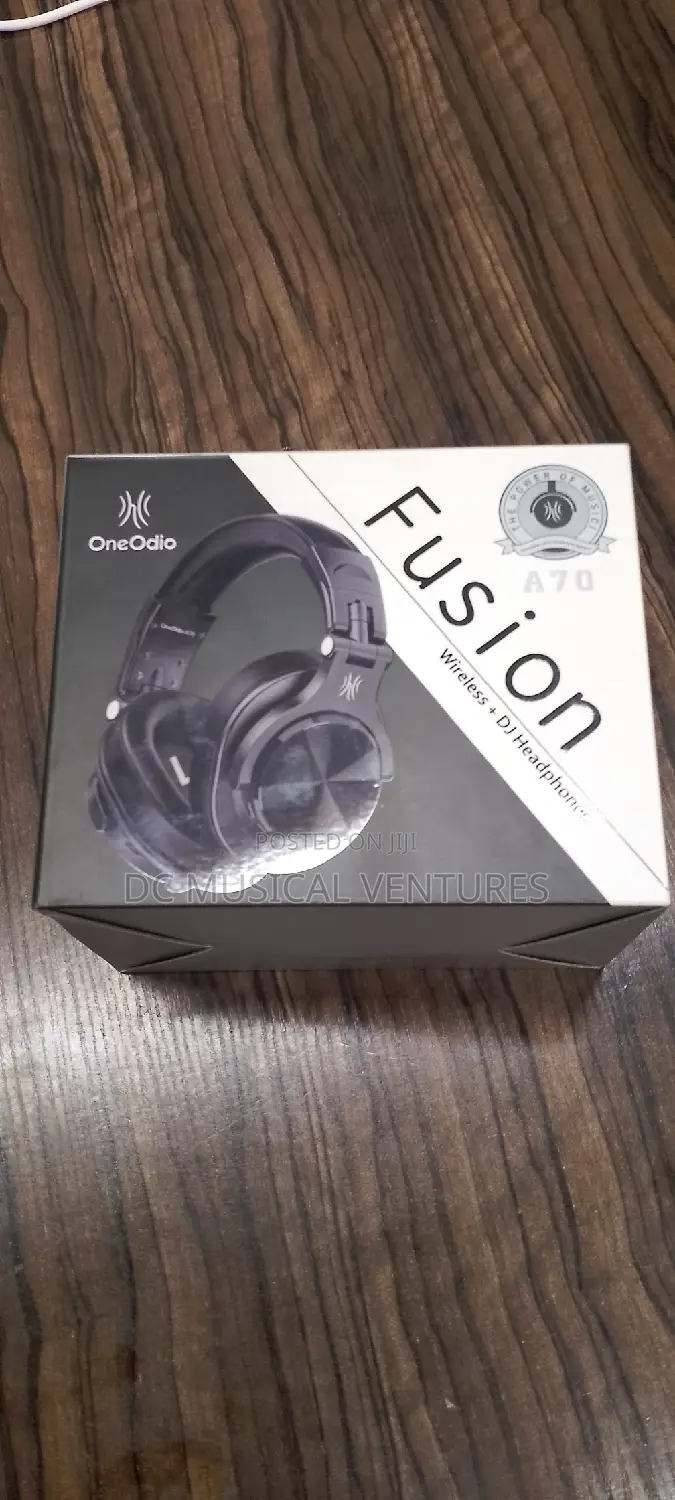 Oneodio Fusion Wireless DJ Headphone