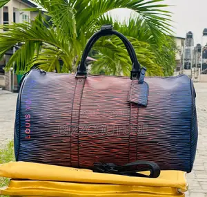 Photo - Original LOUIS VUITTON Handbags Available in Store