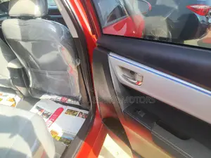 Toyota Corolla LE 4dr Sedan (1.8L 4cyl CVT) 2015 Red