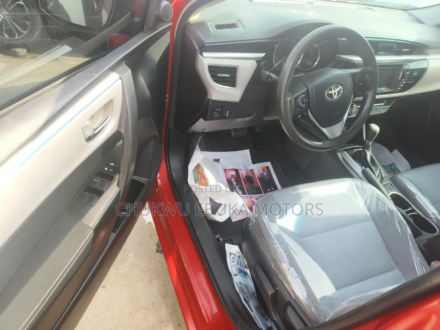 Toyota Corolla LE 4dr Sedan (1.8L 4cyl CVT) 2015 Red
