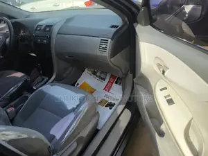 Toyota Corolla 2010 Gray