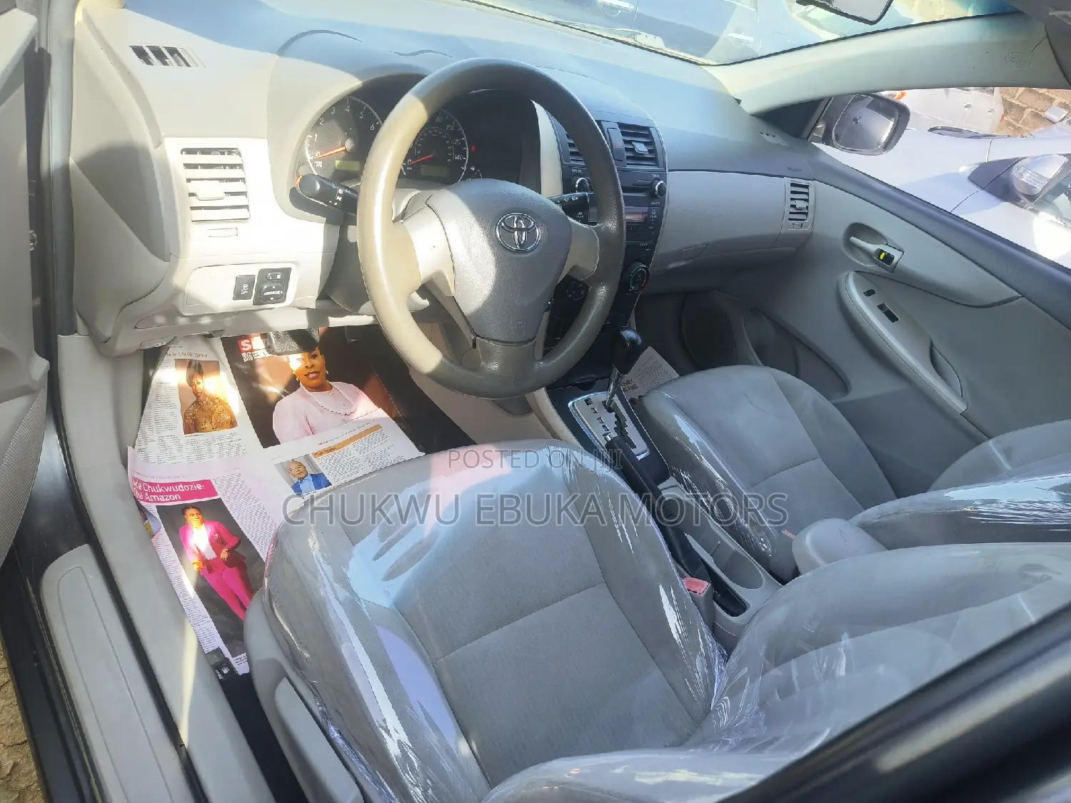 Toyota Corolla 2010 Gray