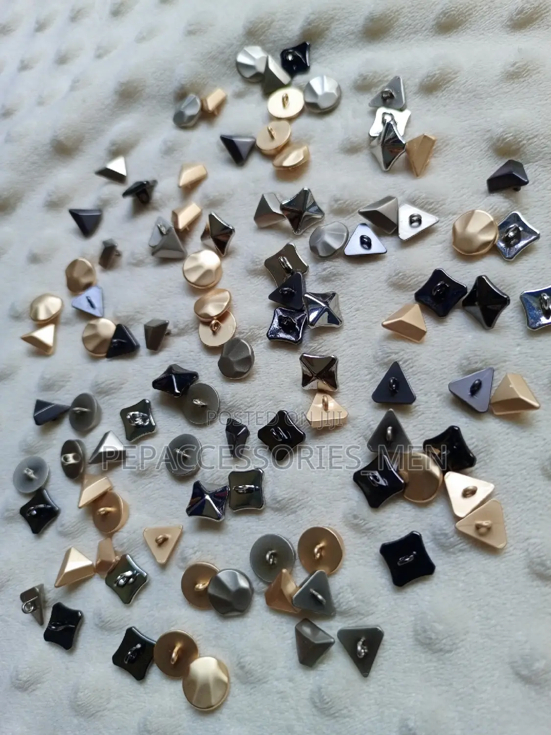 Metal Buttons
