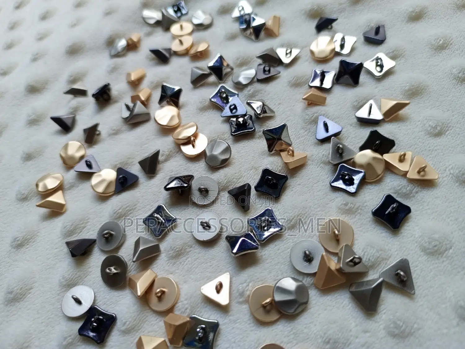 Metal Buttons