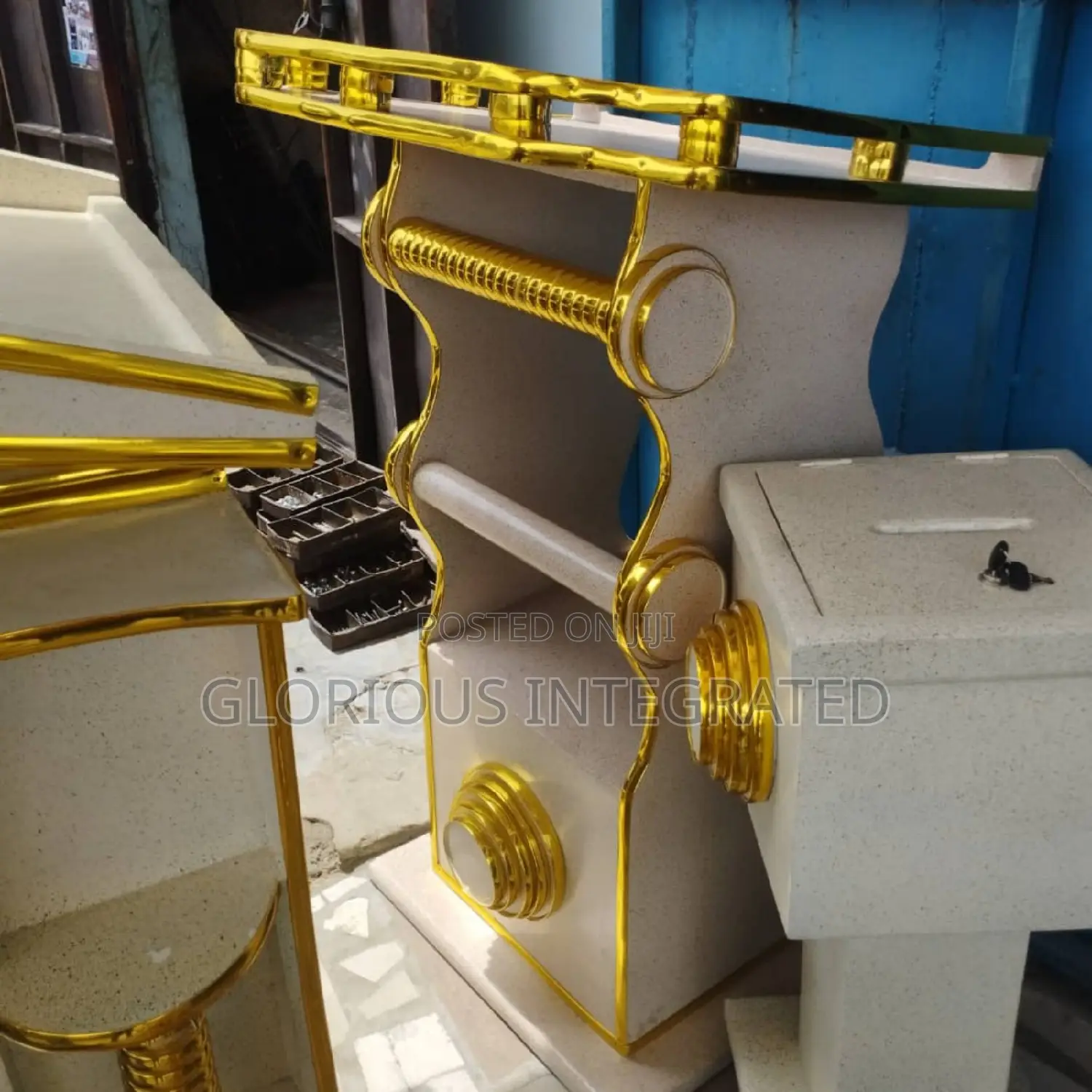 Modern Church PULPIT WELL Design