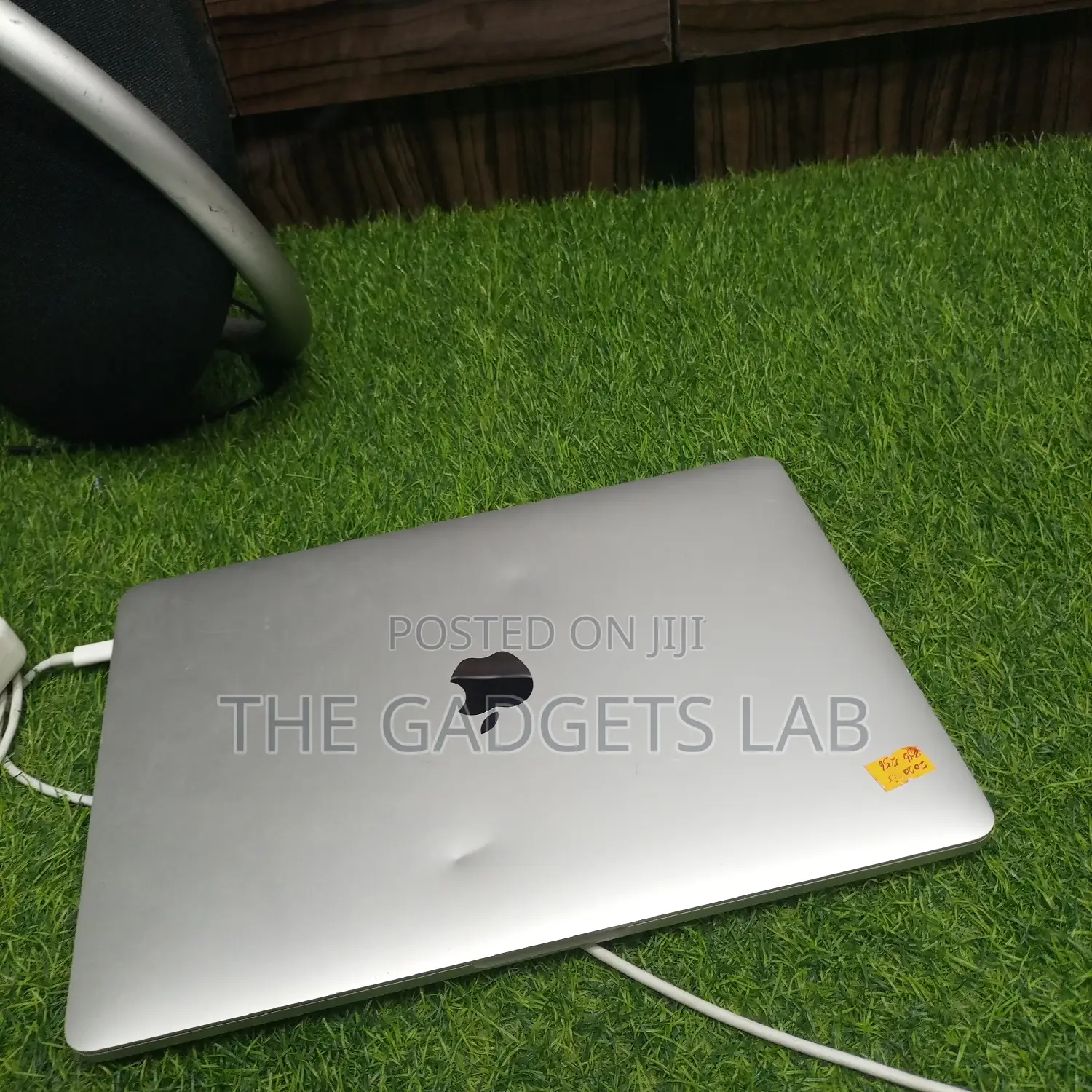 Laptop Apple MacBook Pro 2020 8GB Intel Core I5 SSD 256GB