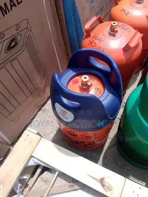 Very New Repsol 12.5kg Butano Gas Cylinder