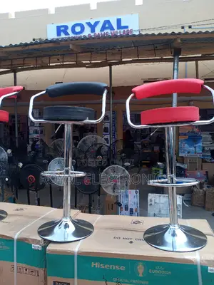 Comfortable Chrome Bar Stool With Backrest