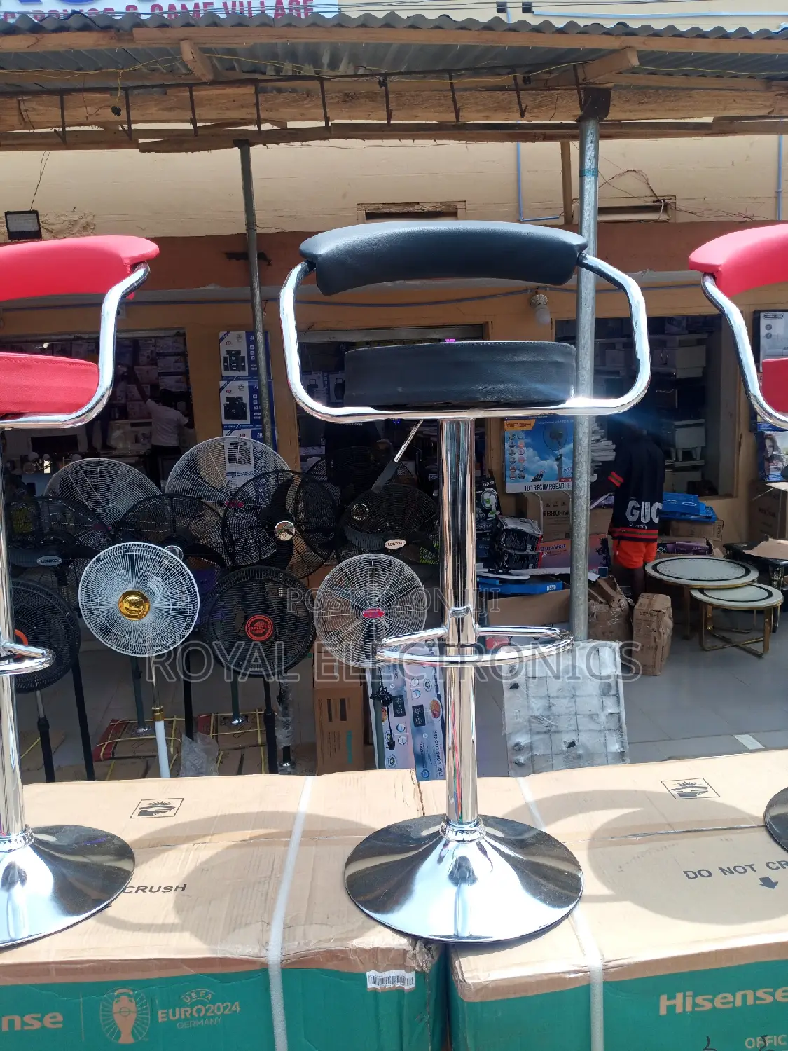 Classic Comfortable Chrome Bar Stool With Backrest
