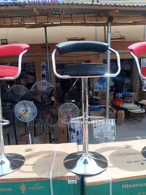 Classic Comfortable Chrome Bar Stool With Backrest