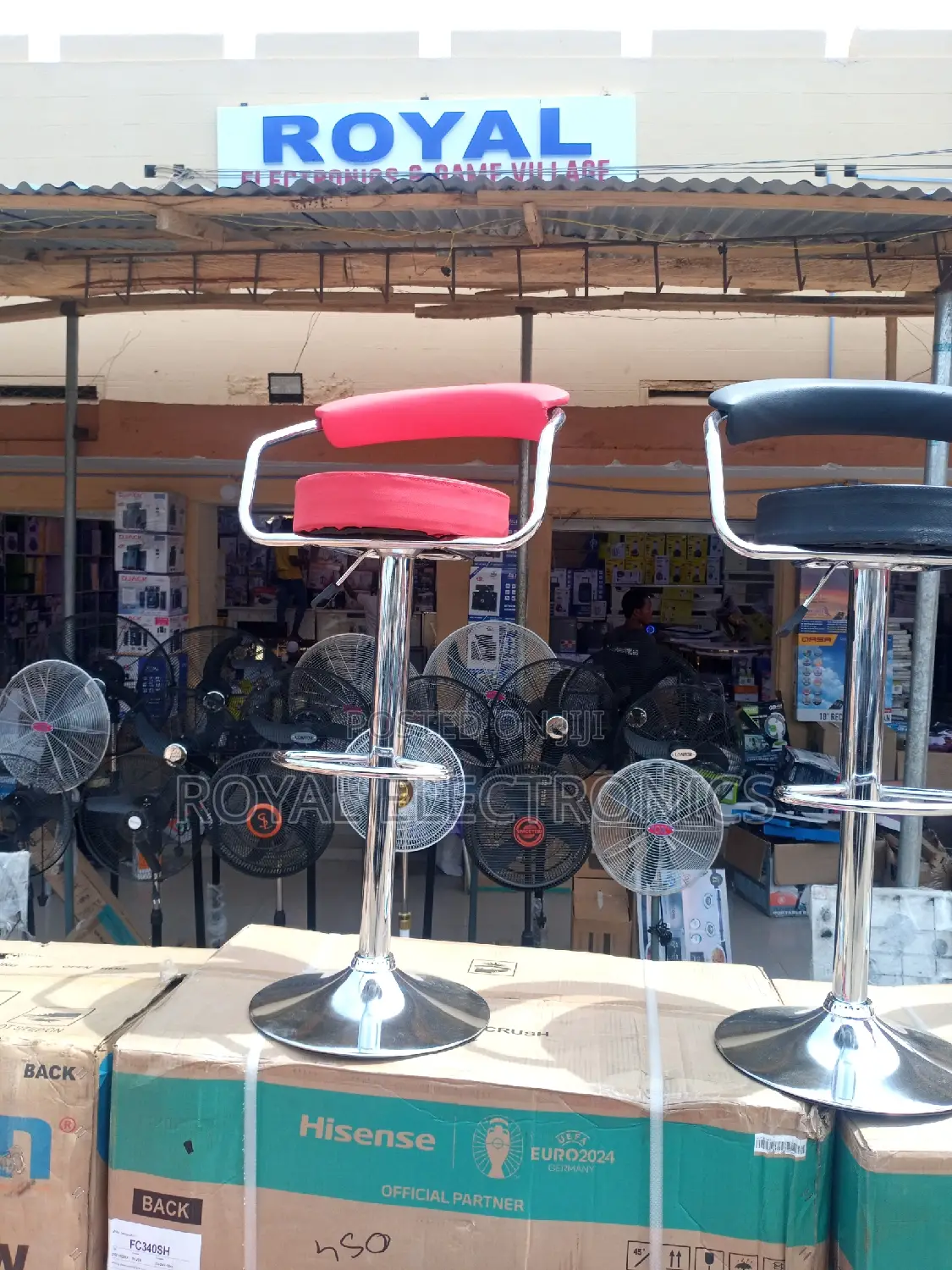 Top Quality Comfortable Chrome Bar Stool With Backrest