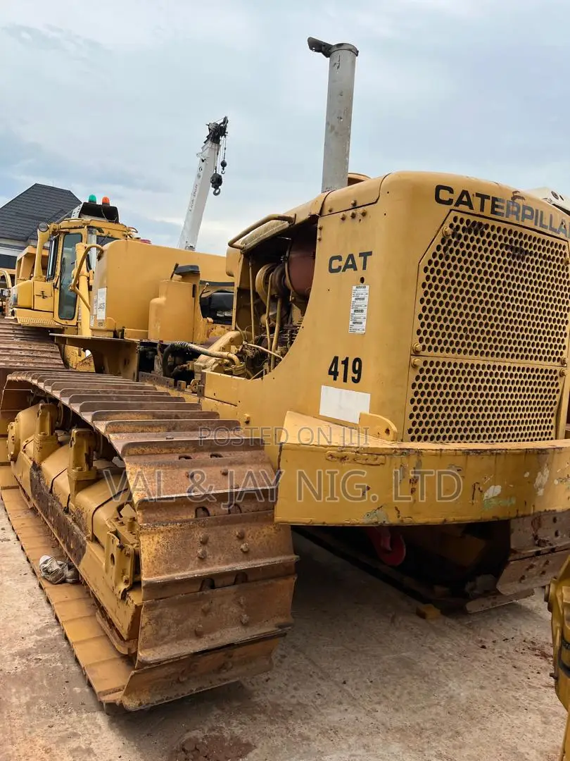 Cat Bulldozer D7g - Foreign Standard Use