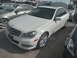 Mercedes-Benz C300 2012 White