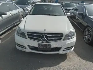 Mercedes-Benz C300 2012 White