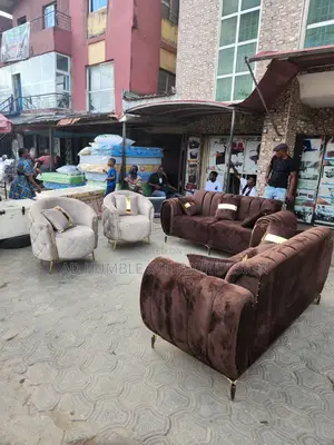 7 Sitter Standard Sofa Chair.