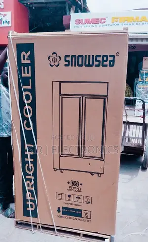 700L Snowsea Standing Upright Showcase Fridge/Chiller