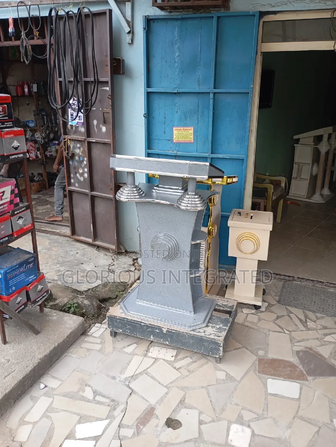 Modern Church PULPIT WELL Design