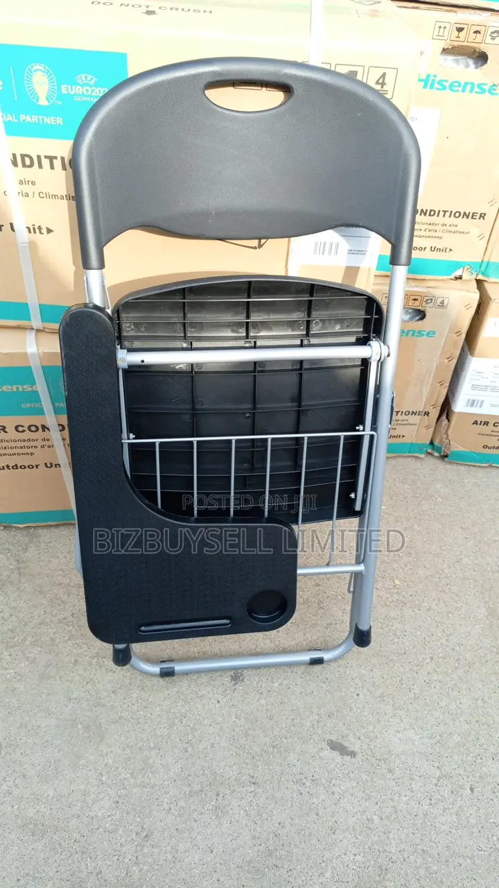 Student's Foldable Chair With Writing Pard.