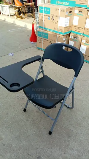 Student's Foldable Chair With Writing Pard.