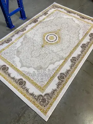 Vip Turkey Center Rug- 4by6ft, 5by7, 7by10