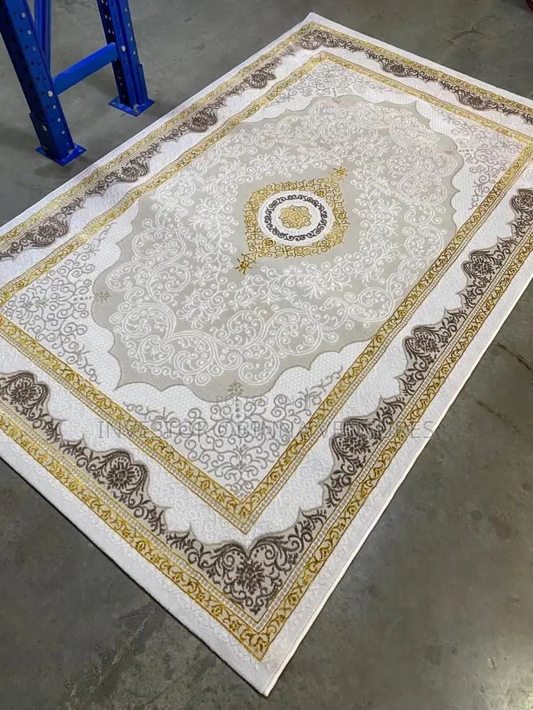 Vip Turkey Center Rug- 4by6ft, 5by7, 7by10