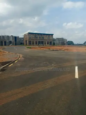10sqm of Shop/Office Space