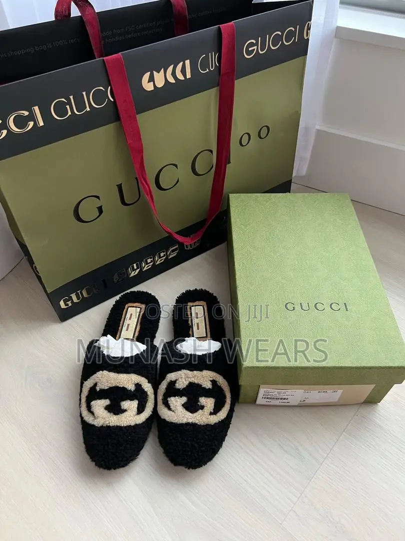 Luxury Gucci Interlock