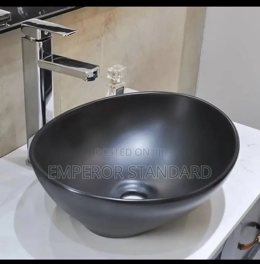Black Ceramic Wash Hand Basin