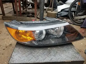 Headlight for Kia Sorento 2012