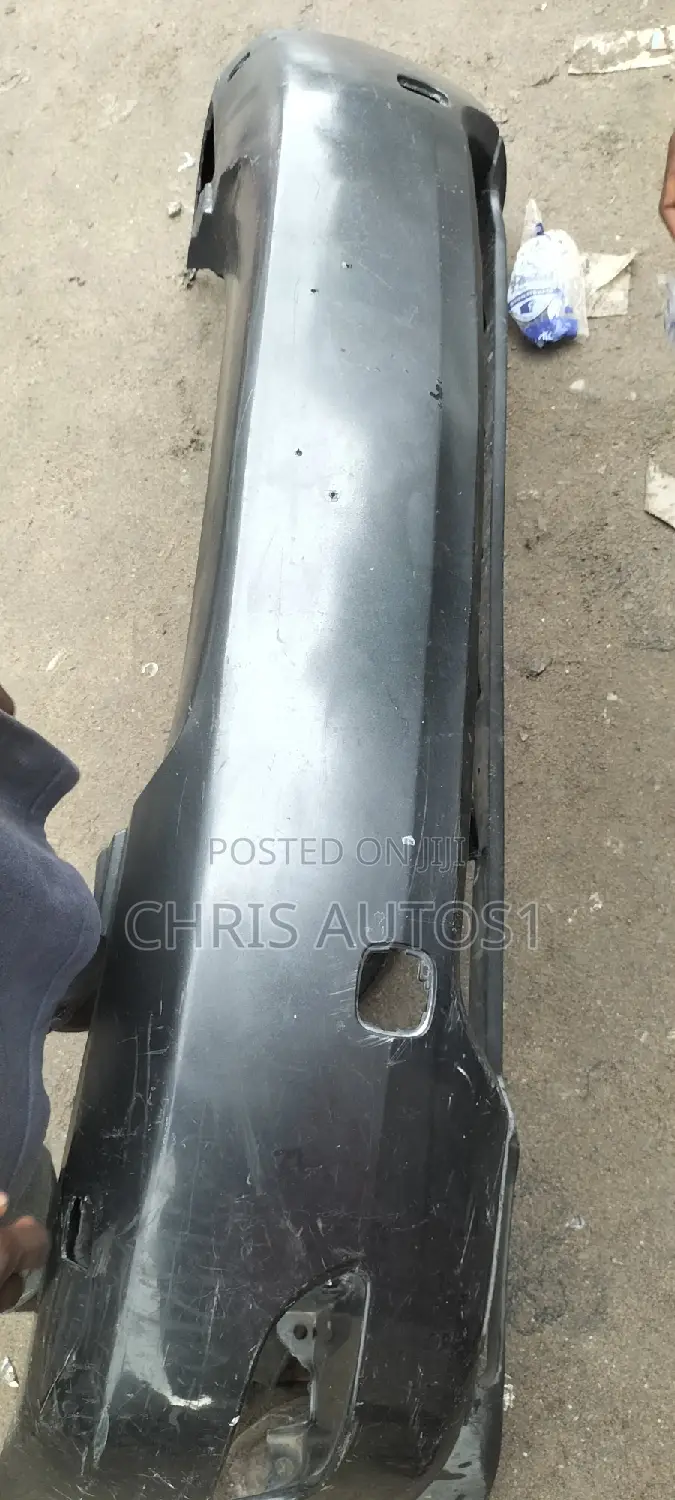 Rx 330 2010 Back Bumper Available