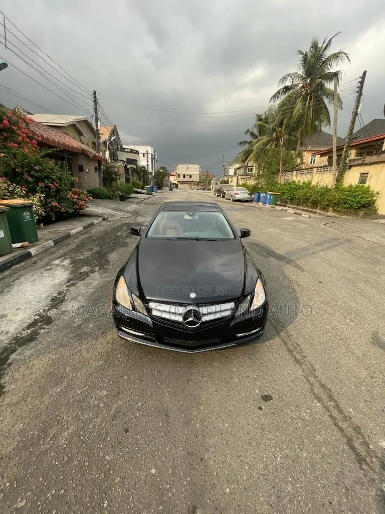 Mercedes-Benz E350 2012 Black