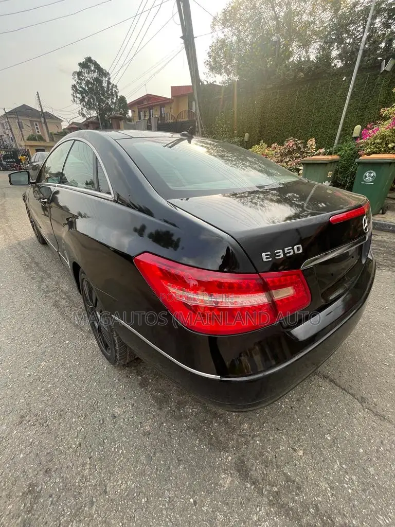 Mercedes-Benz E350 2012 Black