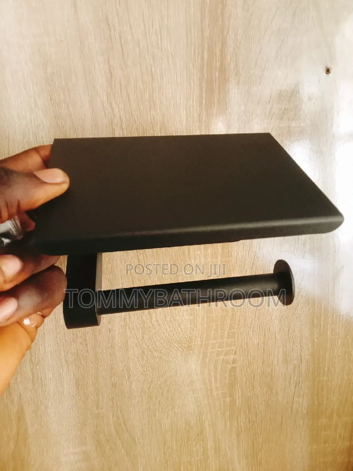 Tissue Holder With Phone Holder