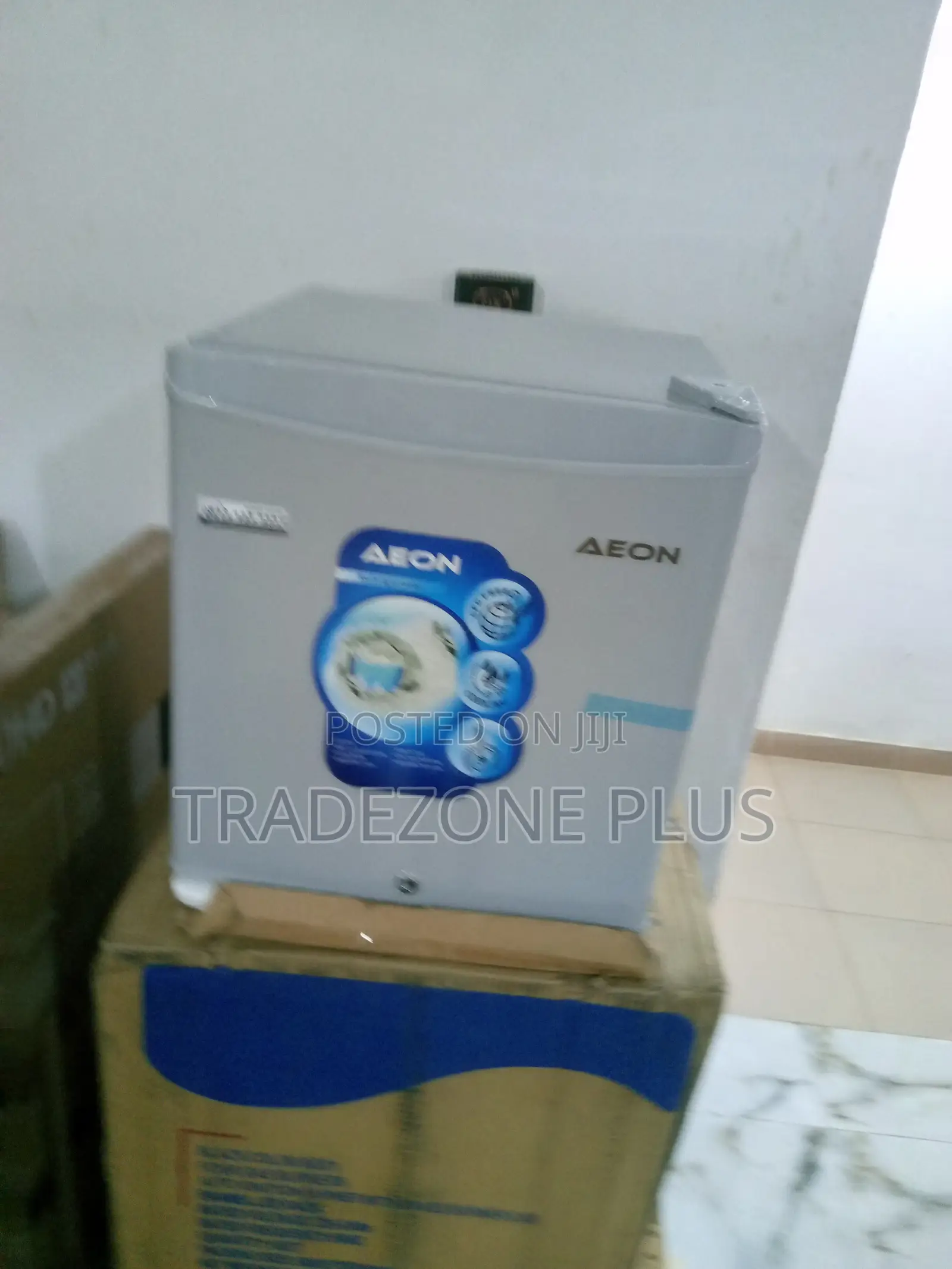 Aeon Bedside 45ltr Refrigerator